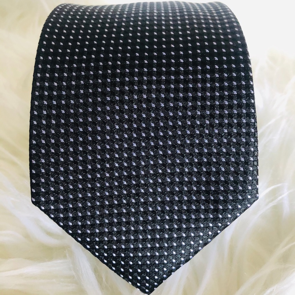 Karl Lagerfeld Men’s Black and White Tie